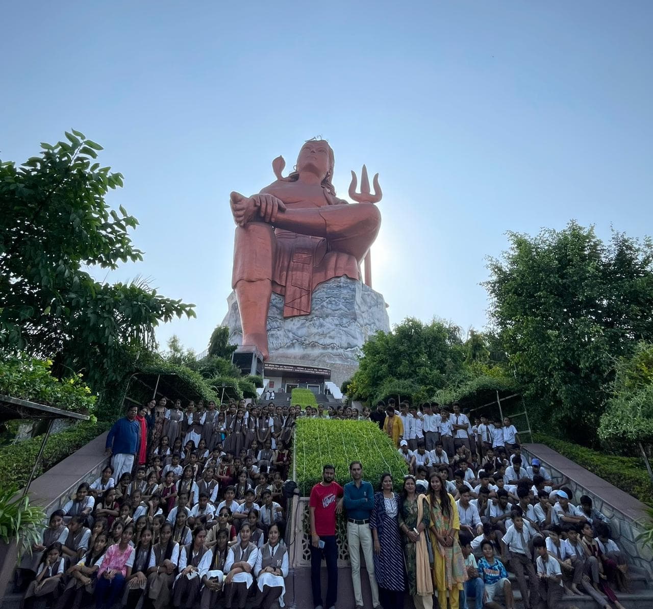 hindi medium school in udaipur